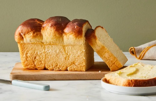 Flour improver glycerol monostearate in bakery